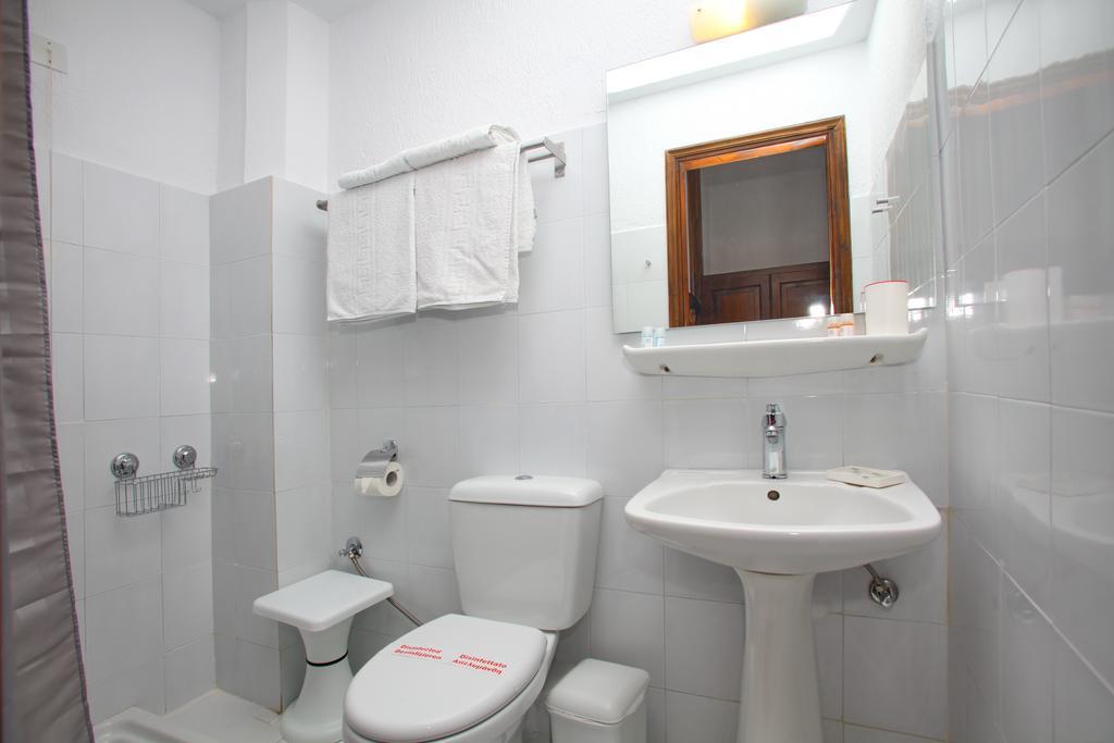 Hotel Anelli سكوبيلوس تاون المظهر الخارجي الصورة