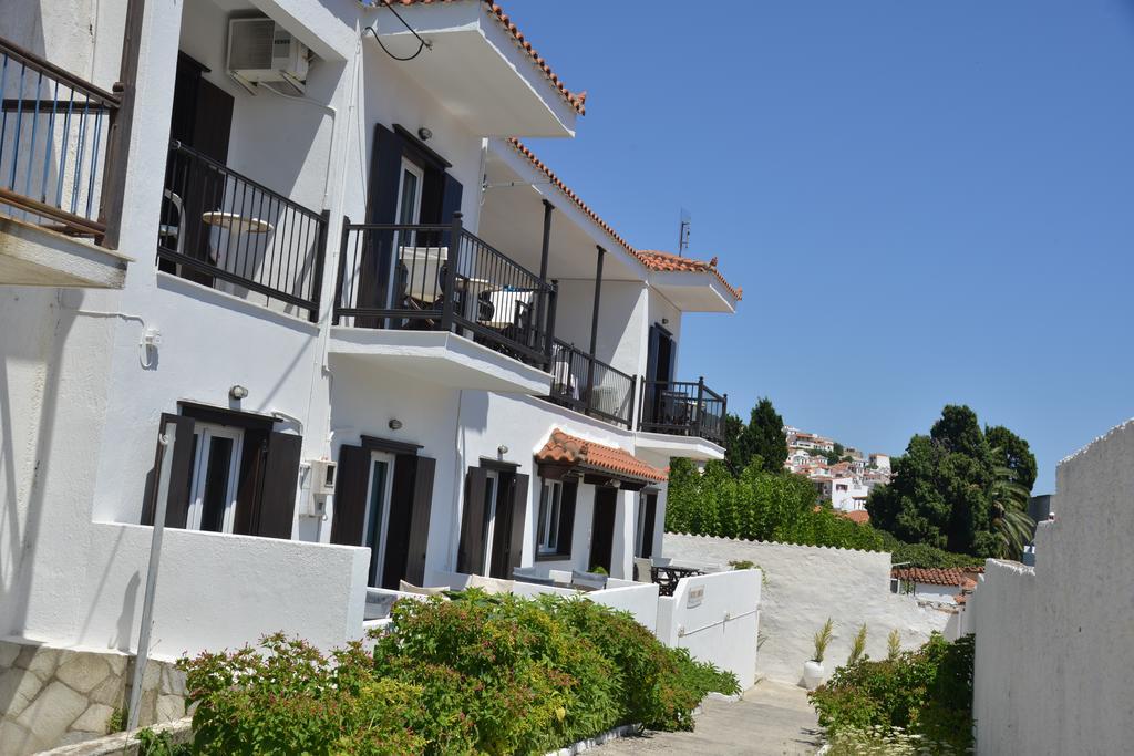 Hotel Anelli سكوبيلوس تاون المظهر الخارجي الصورة