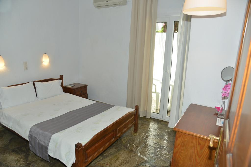 Hotel Anelli سكوبيلوس تاون المظهر الخارجي الصورة